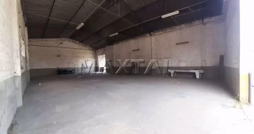 Galpão com 1.700,00 m² de área útil na vila guilherme, zona norte.