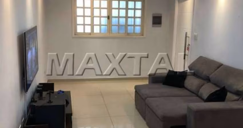 Sobrado à venda no Tremembé, de 200m². Com 5 dormitórios sendo 1 suíte e 2 vagas.