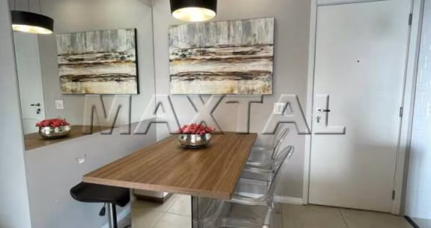 Apartamento à venda no Lauzane com 2 dormitórios, 1 suíte, e 1 vaga, com 57m².