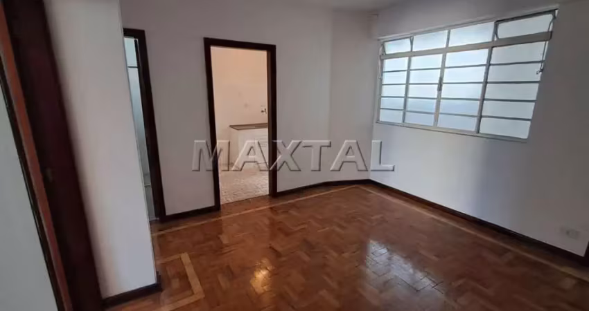 Apartamento em santana, 70m², com 2 dormitórios, sala, cozinha e 2 banheiros.