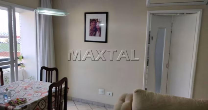 Apartamento reformado à venda no Mandaqui, com 2 dormitórios, ar condicionado  instalado e 1 vaga.