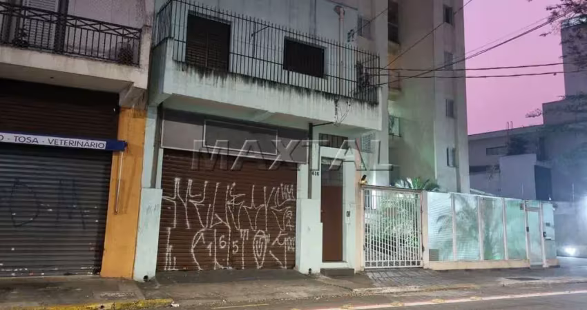 Loja para locação com 450m² na maria cândida com galpão nos fundos para depósito.