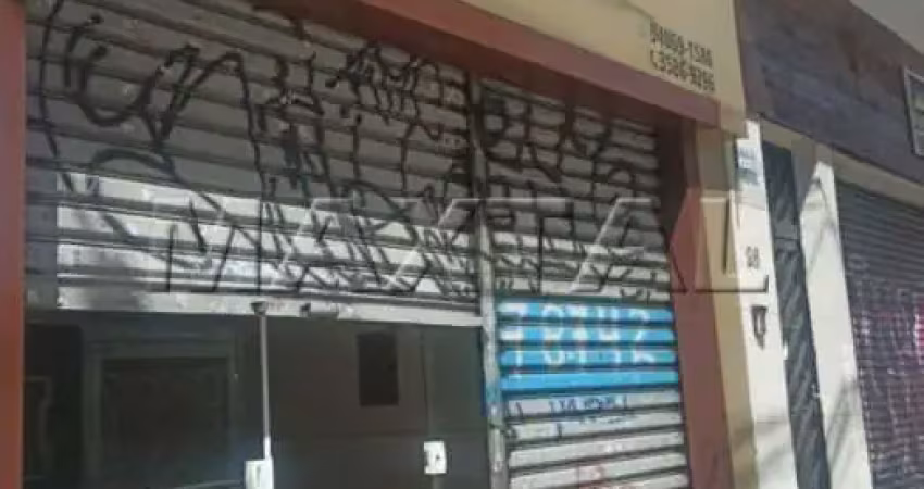 Loja para locação de 90m², com banheiro e copa, ao lado do metrô santana.