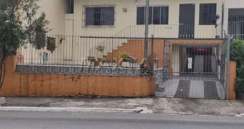 Casa na Zona Norte, Bairro Santa Terezinha, 3 dormitórios, 5 Vagas com 250m²