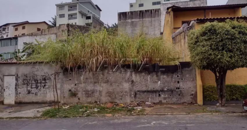 Terreno com 300 m, na regiao do jaçana mdindom 10 x 30