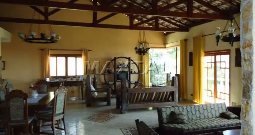 Casa alto padrão na Serra para venda, 5 suítes , 5 vagas, 1 piscina Serra da Cantareira  Mairiporã