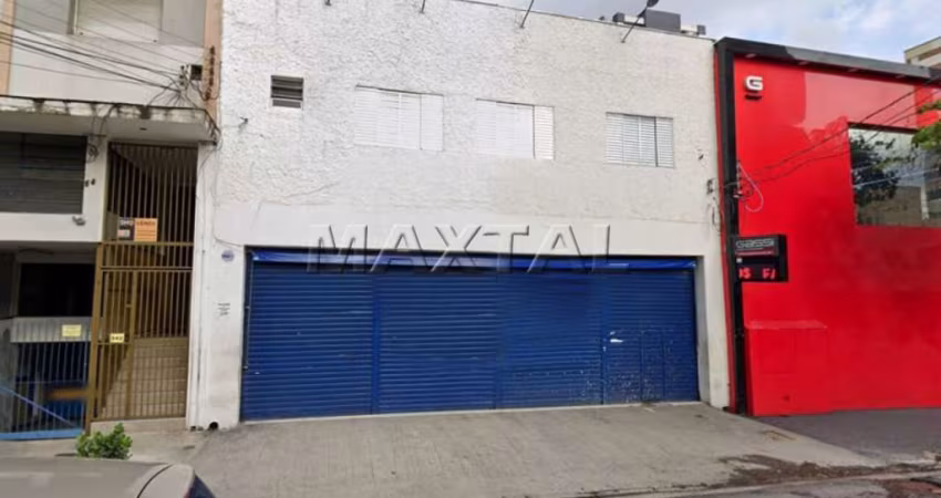 Salão comercial para locação, 500m² e 3 banheiros, Em Santana. Antigo bom prato.