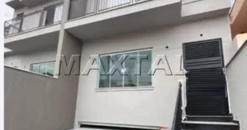 Sobrado novo à venda com 3 dormitórios sendo 1 suíte e 6 vagas, na santa terezinha.