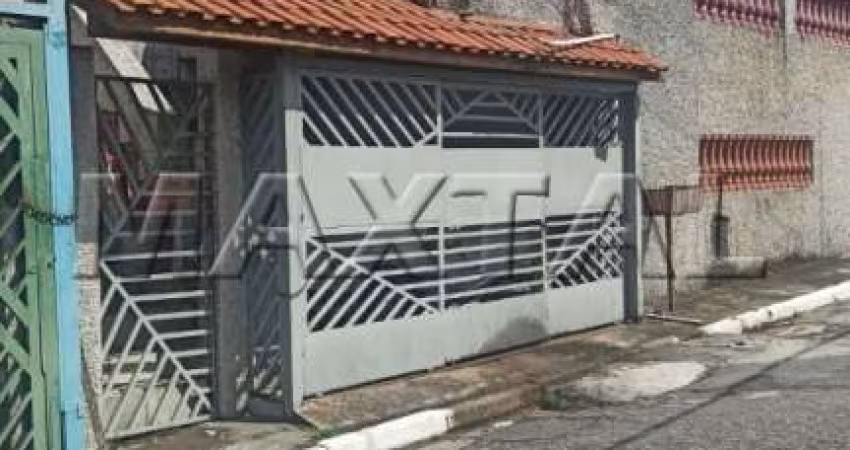 Sobrado à venda  com 2 casas na Casa Verde, uma de 3 dormitórios e outra de 2 dormitórios.