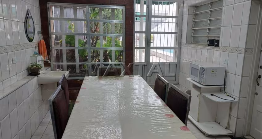 Casa à venda, Vila Guilherme, 3 dormitórios sendo 2 suítes, 4 banheiros, piscina, edícula e 2 vagas
