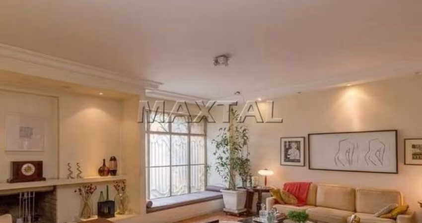 Sobrado de  320m² , Brooklin Paulista, 4 dormitórios, 03 vagas, 3 banheiros, 1 sala ampla