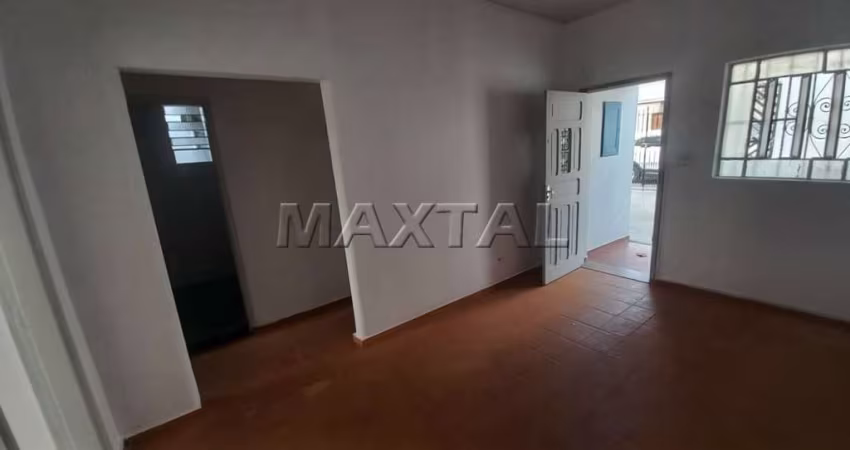 Primorosa Casa térrea na região do Imirim, 2 dormitórios, sala, cozinha, quintal, vaga para 3 carros