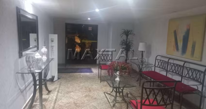 Apartamento 3 Dormitórios sendo 1 Suíte Sala com Sacada,  2 Vagas e lazer com Piscina.