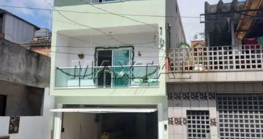 Casa assobradada com 210 m², 3 dormitórios, 2 suítes, 2 banheiros, lavabo, cozinha, sacada, 3 vaga