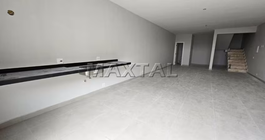 Sobrado novo com 362m², 4 dormitórios, 1 suítes, 6 vagas, próximo a Paródia Pedro Apóstolo.