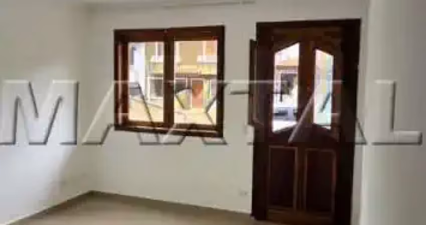 Casa de condomínio fechado à venda, 72m² com 2 dormitórios no horto florestal.