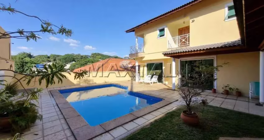 Sobrado jardim floresta, com piscina 4 suítes, escritório, sala 3 ambientes e 5 vagas no tremembé..