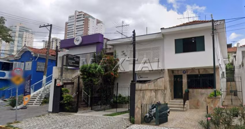 Sala Comercial 60m² de área útil  com 4 Salas  e 2  Banheiros em Santana - São Paulo