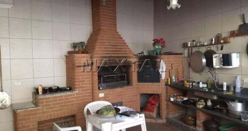Casas térreas , 5 quartos , 2 Suítes, 3 banheiros, ideal para clinicas, espaço gourmet com 330m²