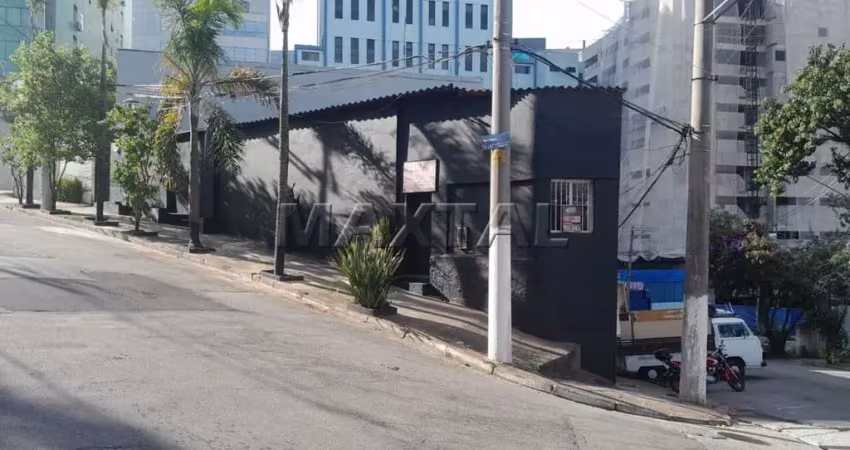 Sobrado vago vende tucuruvi 400 m2 área construída 200 m² terreno. 4 quartos sendo 1 suíte  3 vagas
