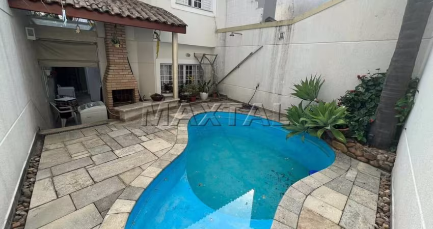 Sobrado de Alto Padrão de 257m², 4 suítes,  Suíte master com hidro dupla 3 vagas.
