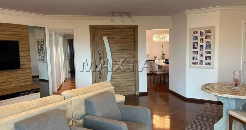 Apartamento de 170m² com  3 Dormitórios, 1 Suíte e 3 Vagas em Localização Privilegiada de Santana.