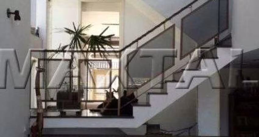 Casa à venda com 5 dormitórios, 4 suítes, 5 banheiros e 6 vagas, no Tucuruvi.