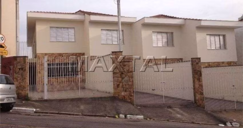 Casa 122m², 3 dormitórios, 1 suíte, 1 sala, 1 cozinha, 1 lavabo, 1 banheiro, 1 suíte extra, 2 vagas