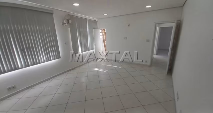 Conjunto comercial em Santana com 114m², 4 salas, copa cozinha próximo do Metrô Santana.