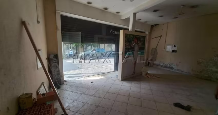 Soberba Loja em região comercial de Santana, salão de 100m², 4 provadores 2 banheiros