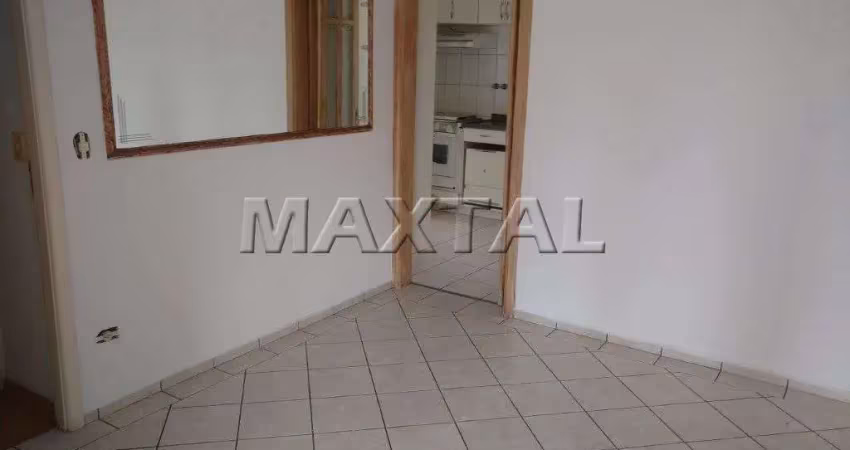 Apartamento à venda com 3 dormitórios, 1 suíte e 2 vagas de garagem, em santana.