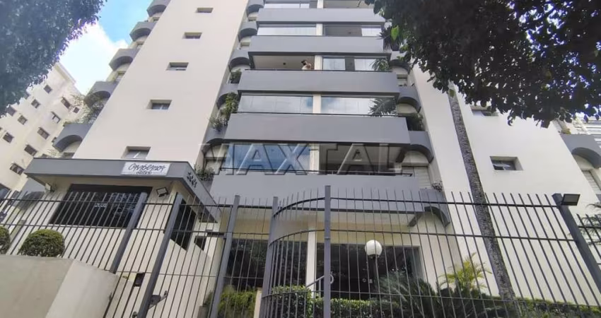 Apartamento à venda, Santana de 102m², 3 dormitórios sendo 1 suíte, sacada, 3 banheiros e 2 vagas.