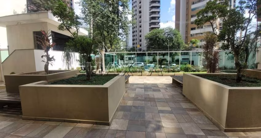 Apartamento perto do Metrô Santana com 3 dormitórios, 1 suíte, 2 banheiros e 2 vagas.