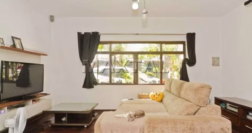 Casa à venda de 121m², com 3 dormitórios, quintal e 2 vagas de garagem, no imirim.