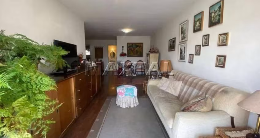 Apartamento à Venda com 159 metros quadrados,  2 vagas e lazer completo