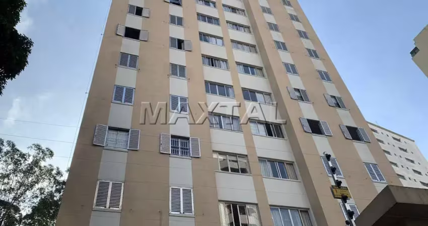 Apartamento de 66m² à venda na água fria, 3 dormitórios, 2 banheiros e 1 vaga fixa.