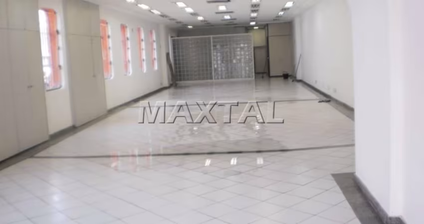 Loja para locação em Santana, esquina com a Rua Voluntários da pátria, com 200m².