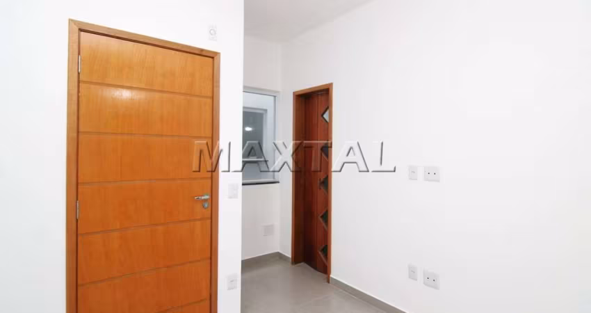 Apartamento para locação no  Parque Mandaqui, 40m² com 2 dormitórios, sala, cozinha e 1 vaga.