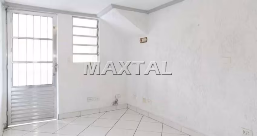 Sobrado à venda de 68m², com 2 dormitórios e 1 vaga, no Bairro da Vila Constância.