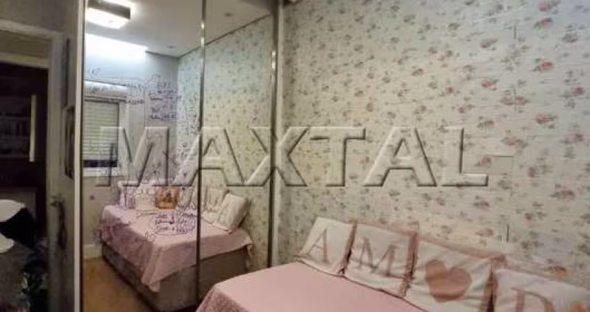 Apartamento mobiliado, em andar alto e com dois dormitórios, na Casa Verde.