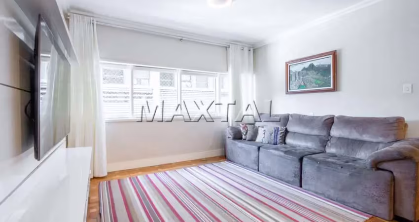 Apartamento à venda de 144m², com  3 dormitórios, 3 banheiros e 2 vagas, na Santa Cecília.