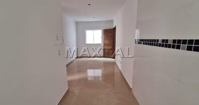 Apartamento à venda com 37m², 2 dormitórios e 1 vaga de garagem, na Vila Gustavo.