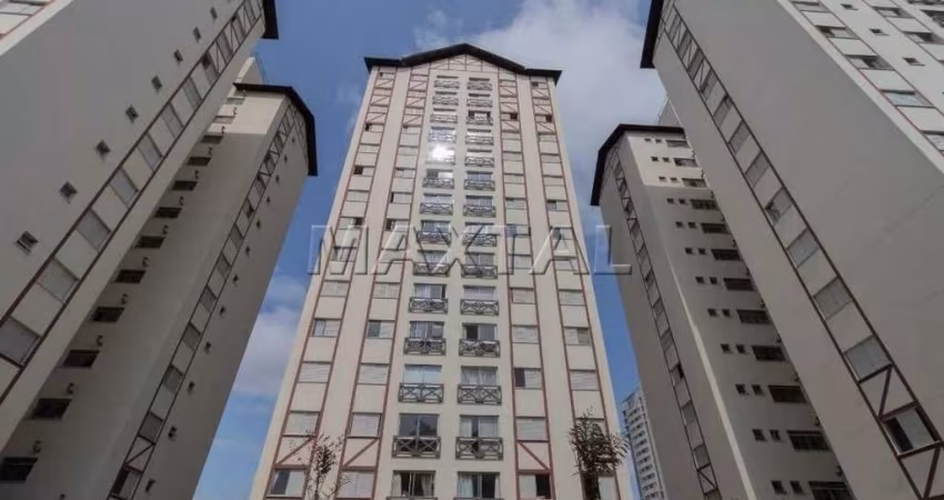 Apartamento à venda com 3 dormitórios, 2 banheiros e 1 vaga, com lazer na  Avenida Parada Pinto.