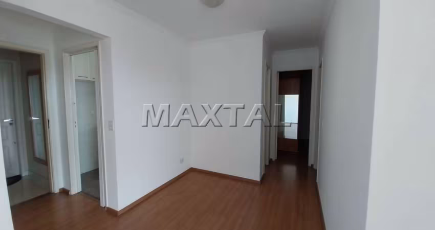 Apartamento para locação com 2 dormitórios e 1 vaga, com lazer, em Santana.