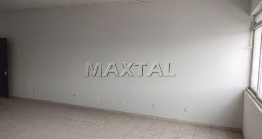 Sala para locação com 40m² e 2 banheiros, próximo à Estação de metrô do Tucuruvi