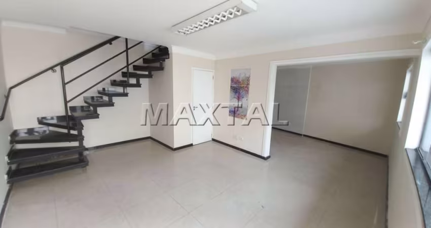 Casa no Chora Menino, 90 m², 3 dormitórios, sendo 1 suíte, sala, cozinha e 1 vaga para locação.