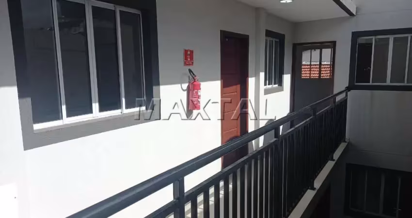 Apartamento à venda de 40 m², com 2 dormitórios, sala e cozinha, na chácara são joão.