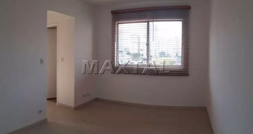 Apartamento para locação com 64m², 2 quartos, dispensa, 2 banheiros, e 1 vaga em santana