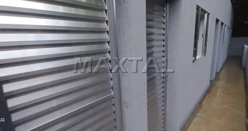 Casas sobrepostas novas para locação no tremembé proximo ao horto florestal, de 15m² a 28m²