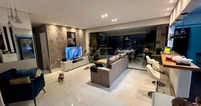 Apartamento à venda de 79m² com sacada, 2 quartos, sendo 1 suíte, com 1 vaga, na vila maria